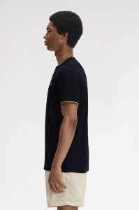 FRED PERRY M1588 P69 TWIN MAJICA BLKEDC