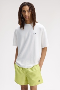 FRED PERRY M2474 129 BPRINT MAJICA SWHITE