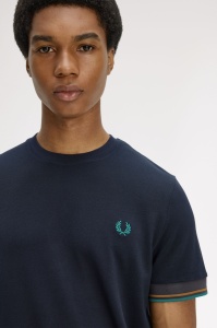 FRED PERRY M2396 608 CUFT MAJICA NAVY