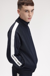 FRED PERRY J3301 608 PRINT JAKNA NAVY