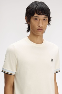 FRED PERRY M2396 91B CUFT MAJICA ECRU