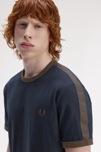FRED PERRY M4613 40A RINGER MAJICA NAVYBT