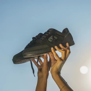 ETNIES MARANA PATIKE 013BLACKDW