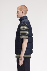 FRED PERRY J8522 46B INSULATE PRSLUK DAIR