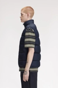 FRED PERRY J8522 46B INSULATE PRSLUK DAIR