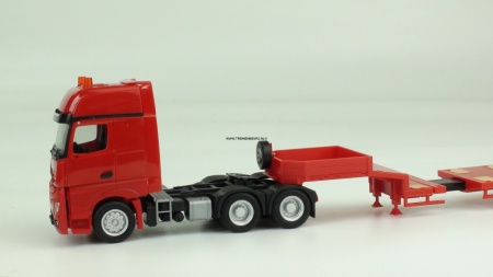 HERPA 076388-09 MB truck Dieplader 5a