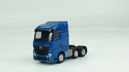 HERPA 305174 MB actros Streamspace 6x2 tractor
