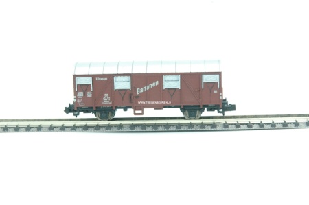 Minitrix 15041-02 Gesloten goederenwagen DB 'BANANEN"