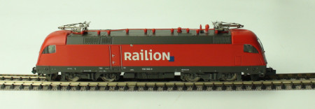 Minitrix 12766 E-lok BR182 RAILION