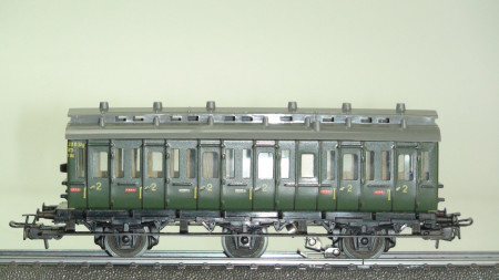 Märklin 4004 Coupérijtuig 2e klasse met verlichting