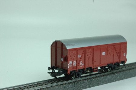 Märklin 4411 Bruin gesloten DB MET SLUITLICHT