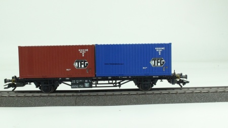 Märklin 4768 Containerwagen met bruine in blauwe 20' RFG container