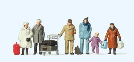 PREISER 14038 Reizigers met jassen