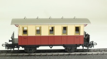 Märklin 4107 Rijtuig crème-rood NIEUW