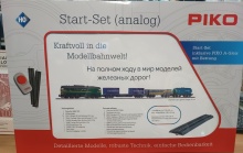 PIKO 97940 Analoge startset: Goederentrein Tsjechische spoorwegen met 3 goederenwagens railovaal MET bedding, trafo en regelapparaat