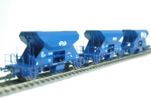 Roco 44037 Set van 3 onderlossers Fddp groot + 2 kleine NS logo's - Img 1