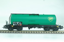 Electrotren 5433K Ketelwagen BP groen 4 assen