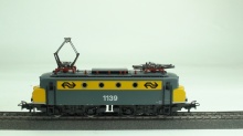Märklin 3324 E-lok NS 1139 botsneus grijs/geel mooi gebruikt - Img 2