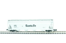 Modelpower 3465 Cylindrical Hopper Santa Fe
