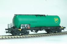 Electrotren 5433K Ketelwagen BP groen 4 assen - Img 2