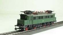 Märklin 3049 E-lok BR 104 van de DB gebruikt - Img 2