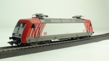 Märklin 34372 Lokomotieven E-lok serie BR101 wit met rode kopzijden DB NIEUW - Img 2