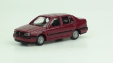 WIKING 055-01 Vokswagen Vento wijnrood NIEUW