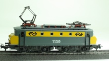 Märklin 3324 E-lok NS 1139 botsneus grijs/geel mooi gebruikt - Img 2