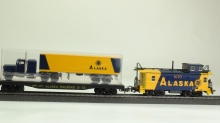 Märklin 4857 Alaska Railroad caboose en flatcar met vrachtwagen - Img 2