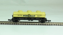 Bachmann 70150 42'; Three Dome Tank car PENN SALT