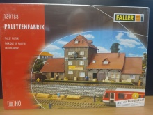 FALLER 130188 Palletfabriek - Img 2