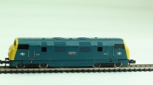 Minitrix 2034 Diesellok Warship-klasse UK