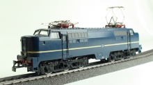Märklin 3051 E-Serie 1200 loknummer 1211 blauw NS gebruikt