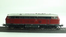 Märklin 3075 Diesellok BR216 rood DB gebruikt