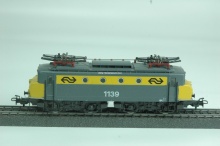 Märklin 3324 E-lok NS 1139 botsneus grijs/geel - Img 2