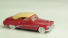 PRALINE Buick Cabrio de Luixe