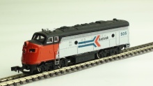 Bachmann 61555 EMD F9 diesel AMTRAK - Img 2