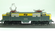 Märklin 3055 E-lok NS 1212 Grijs/geel gebruikt