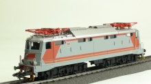 Märklin 37240 E-lok E 424 van de FS grijs/oranje NIEUW - Img 2
