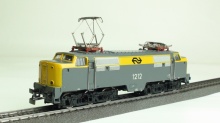 Märklin 3055 E-lok NS 1212 Grijs/geel gebruikt NIEUWSTAAT