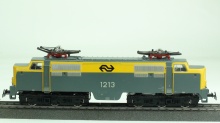 Märklin 3168 NS lok 1213 grijs/geel NIEUWSTAAT