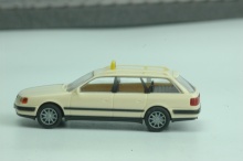RIETZE 20450 Audi 100 combi crème TAXI - Img 2