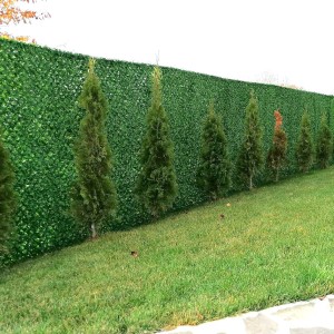 Paravan imitatie gard viu artificial, dimensiune 1.7m x 10m