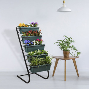 Suport decorativ metalic pentru flori