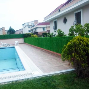 Paravan imitatie gard viu artificial, dimensiune 1.6m x 10m