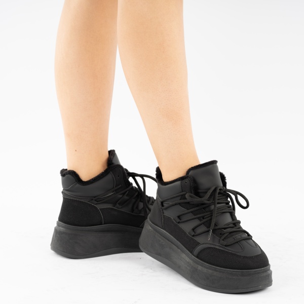 Ghete Madsen Black