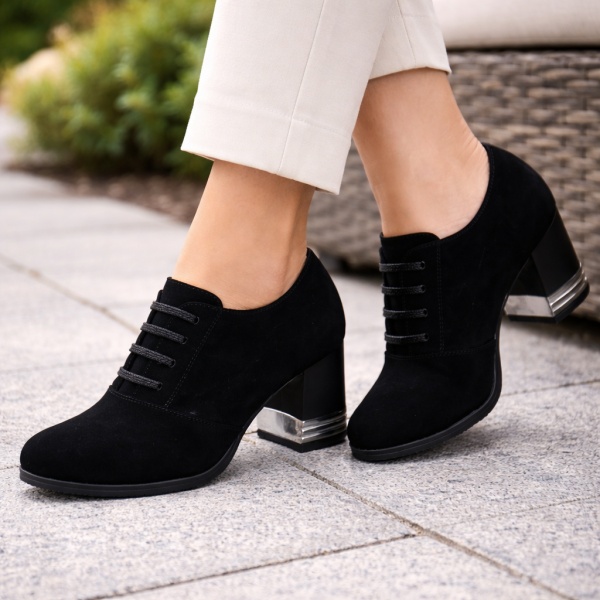 Pantofi Cu Toc Narcisa Black