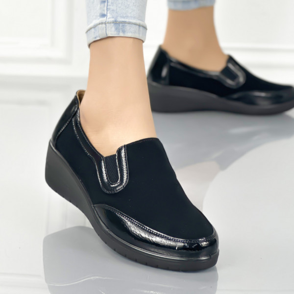Pantofi Casual Dama cu Platforma Negri din Piele Ecologica Motopi