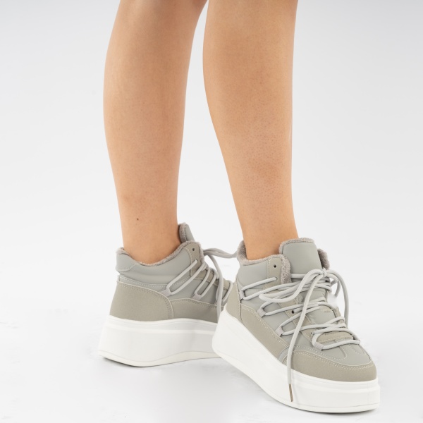 Ghete Madsen Grey