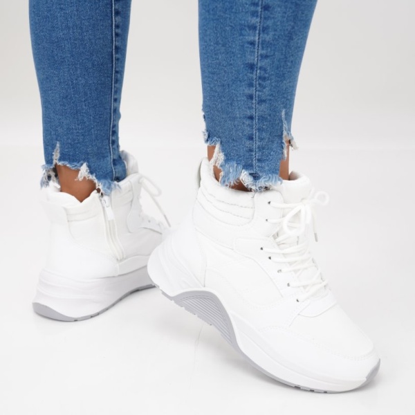 Ghete Eriela White